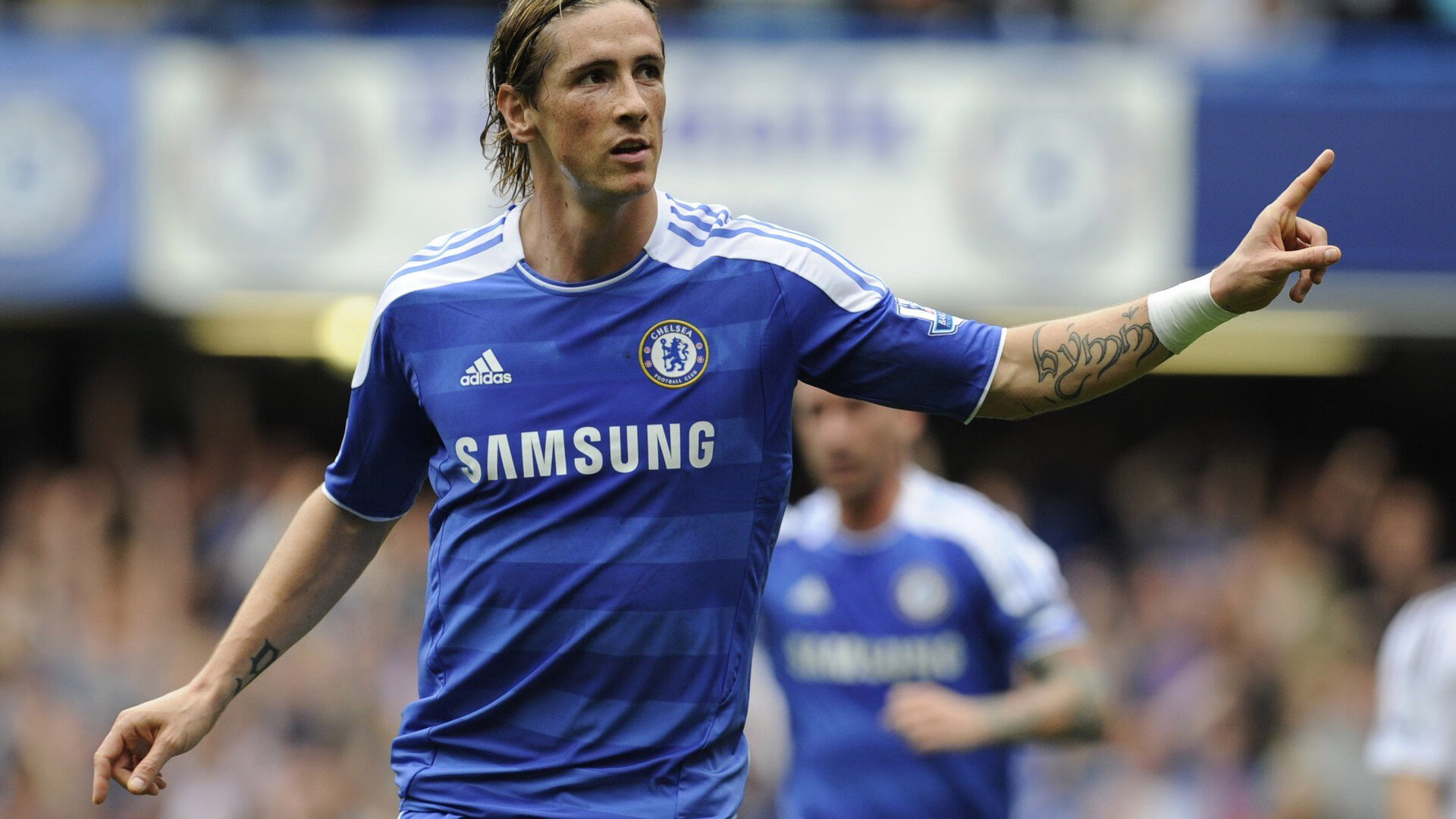 爱游戏官网-五大联赛球迷关注度最高的德比战盘点,足坛最火爆的德比